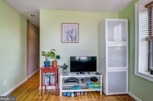 1830 12 St, Philadelphia PA 19122-0018 exterior