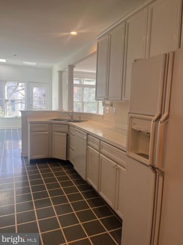 12 Wilkinson Way, Princeton NJ  08540-7362 exterior