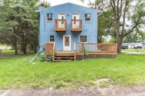 319 Elm St, Kinsman, IL 60437-0207