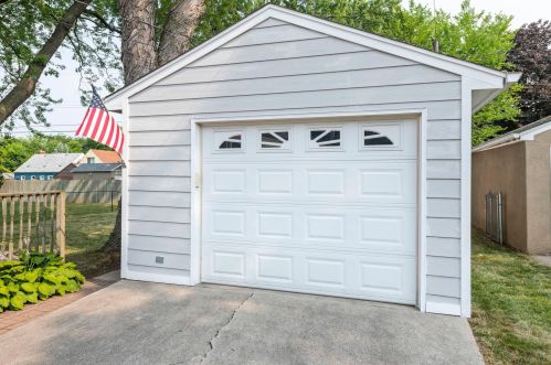 249 Arion St, Saint Paul MN  55118-1549 exterior