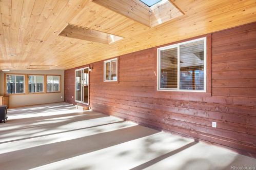 251 Gunnison Ave, Woodland Park CO 80863-1362 exterior