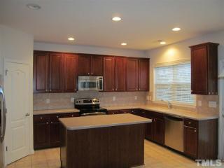 218 Slate Blue Pl, Cary NC  27519-1832 exterior