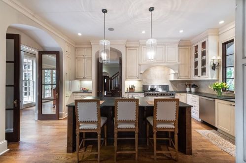 2943 Habersham Rd, Atlanta GA  30305-2847 exterior
