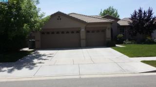 3027 Buena Vista Ave, Visalia, CA 93291-8548