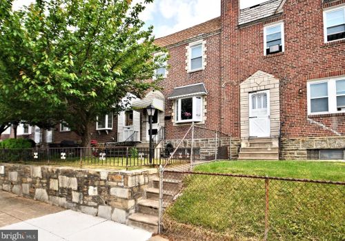 4553 Bleigh Ave, Philadelphia, PA 19136-4005
