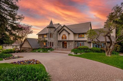 1632 Smiley Heights Dr, Redlands, CA 92373-6533