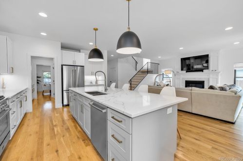 1633 Monroe St, Denver CO  80206-1826 exterior