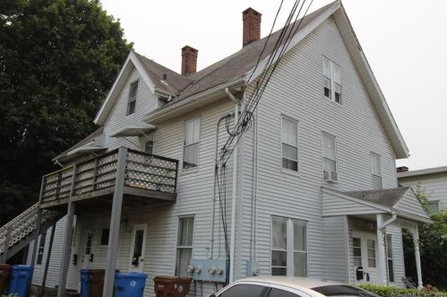 68 Maltby St, Huntington, CT 06484-3309