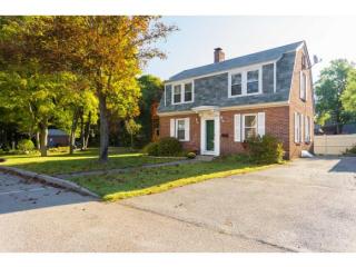 690 Kearsarge Way, Portsmouth, NH 03801-3430