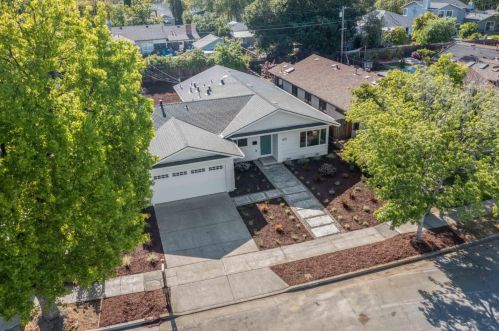 1335 Dunnock Way, Sunnyvale CA  94087-3441 exterior