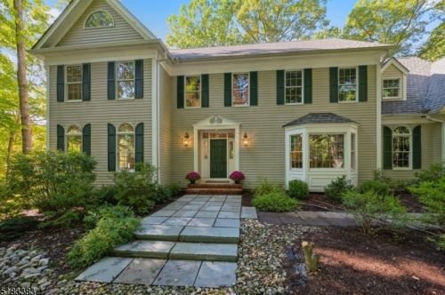 54 Brook Dr, Morristown, NJ 07960-6612