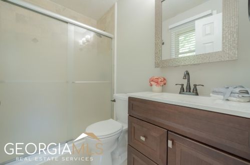 1308 Cross Plains Hulett Rd, Carrollton GA  30116-6643 exterior