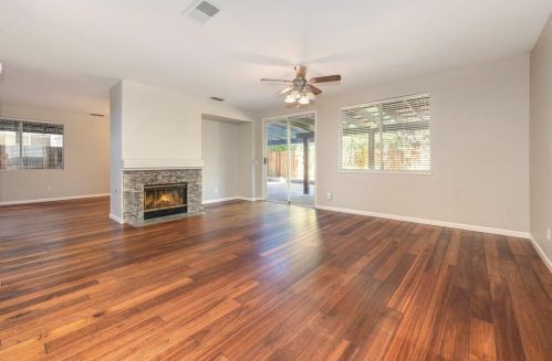 11407 Gold Station Dr, Rancho Cordova CA  95670-6209 exterior