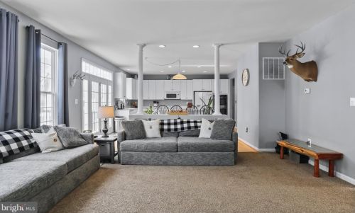 252 Prospect Hill Blvd, Charles Town WV  25414-5082 exterior