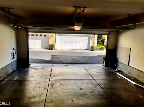 2919 Estilita Way, Simi Valley CA  93063-1676 exterior