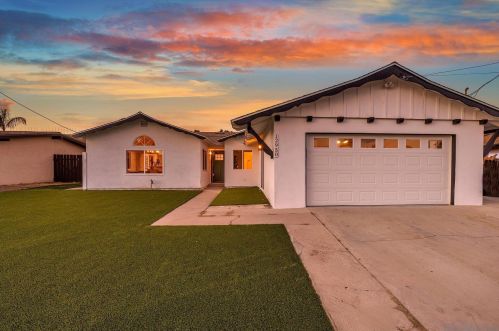 12950 Ilene St, Poway, CA 92064-5614