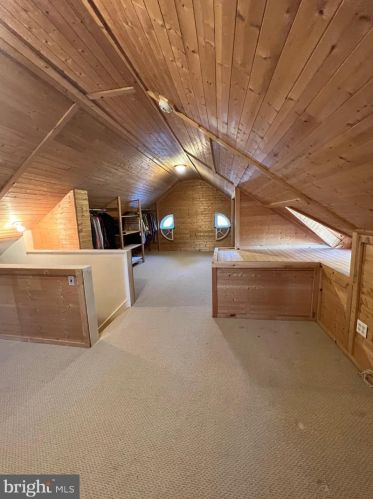 725 Amherst Rd, Camden NJ 08106-1203 exterior