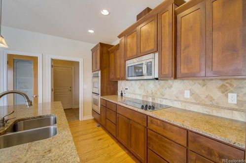 20592 Amherst Pl, Denver CO  80013-8927 exterior