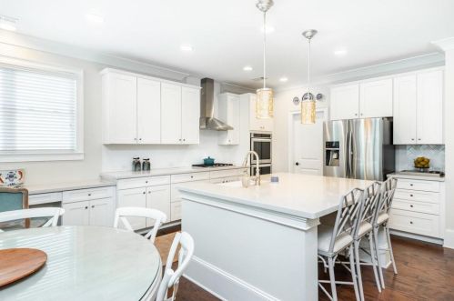 3486 Brookleigh Ln, Atlanta GA  30319-2218 exterior