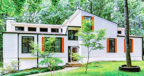 2437 Kingsley Dr, Marietta, GA 30062-5210