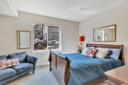 13 Wild Flower Dr, Alpine UT exterior