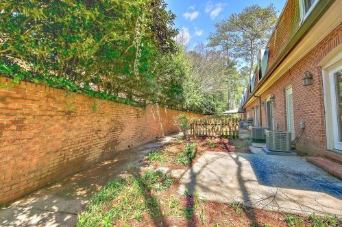 1261 Lavista Rd, Atlanta GA  30324-3831 exterior