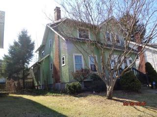 21 Montowese St, Hartford, CT 06114-3042