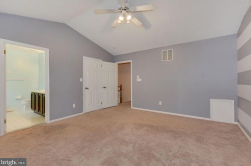 8205 Normandy Dr, Mount Laurel NJ  08054-5951 exterior