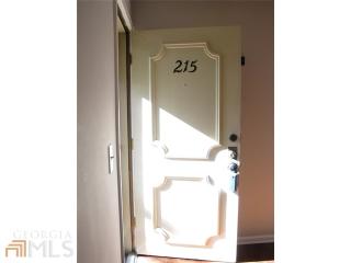 215 Triumph Dr, Atlanta, GA 30327-1053
