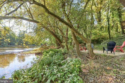 101 Shatto Dr, Carlisle PA  17013-2120 exterior