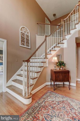 2407 Starcrest Dr, Silver Spring MD 20904-5459 exterior