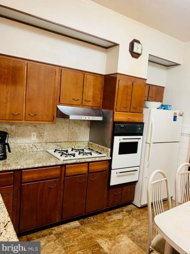 1932 16 St, Philadelphia PA  19145-3010 exterior