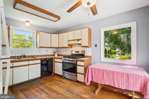 12724 Feldon St, Silver Spring MD 20906-4359 exterior