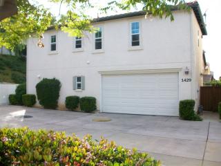 1429 Mosaic Gln, Escondido, CA 92029-2284