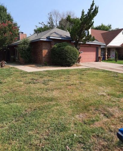 1520 Lincolnshire Ln, Fort Worth, TX 76134-4428