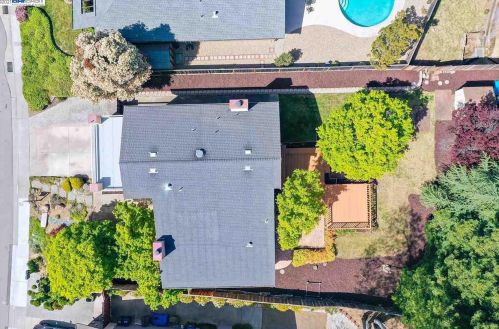 18732 Cavendish Dr, Hayward, CA 94552-1720