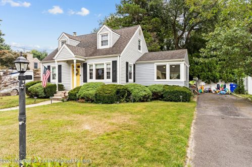 22 Eastham Ln, Point Pleasant Beach, NJ 08742-2008