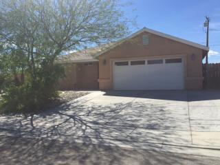 1445 Sims St, Ridgecrest, CA 93555-8825