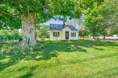 758 Old Claremont Rd, Unity, NH 03603-4560