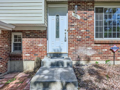 1891 Norfolk St, Denver, CO 80017-5150