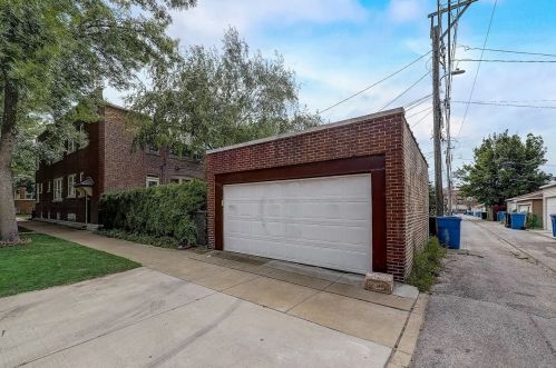 5658 Campbell Ave, Chicago IL  60659-5106 exterior