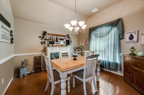 5636 Old Orchard Dr, Fort Worth TX  76123-5009 exterior