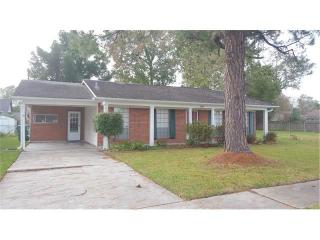 660 Fielding Ave, Gretna, LA 70056-4025