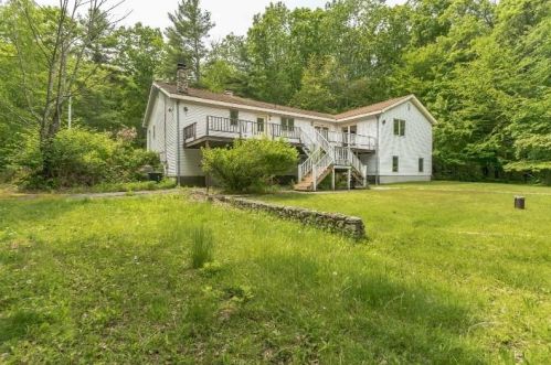 171 Pray Hill Rd, Glocester, RI 02814-2506