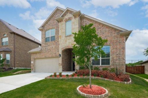 5817 Tuleys Creek Dr, Fort Worth, TX 76137-7058