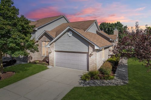 1273 Arbor Dr, Lemont, IL 60439-7484