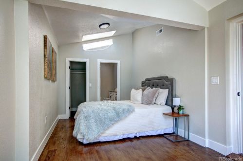 2811 Cook St, Denver CO  80205-5012 exterior
