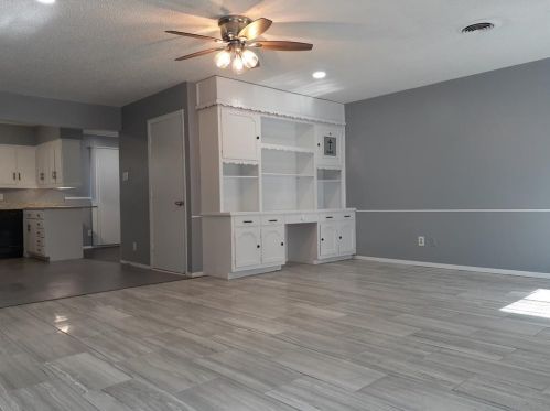 2009 Billie Dr, Dallas TX  75232-1013 exterior