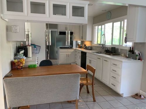 15457 Vista Haven Pl, Van Nuys, CA 91403-4328