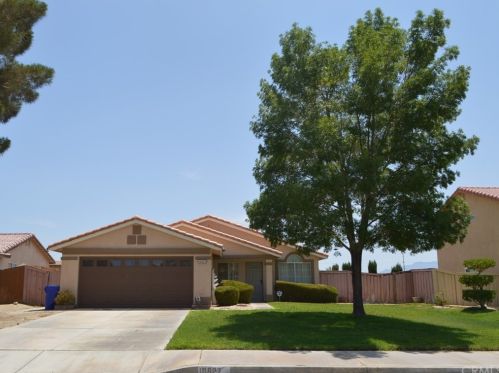 10827 Almond St, El Mirage, CA 92301-3820